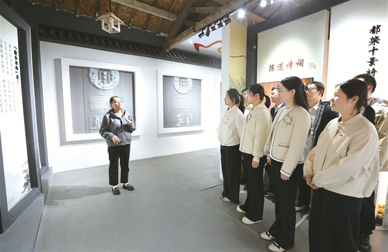 深度关注丨上好家风建设“必修课”